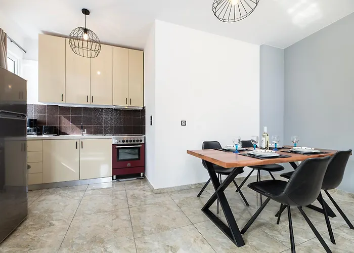 Eros Port & Haven Lejlighed